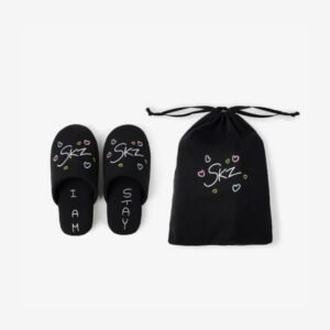 ROOM SHOES WITH POUCH - Produced by HAN / 『Stray Kids World Tour ＜dominATE JAPAN＞』